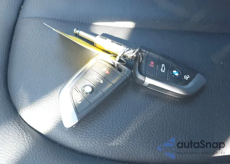 2017 BMW X1 xDrive28I from USA, damaged, VIN WBXHT3C32H5F86240